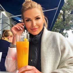 Шлюха Алина 12448 Шлюха Алина 12448