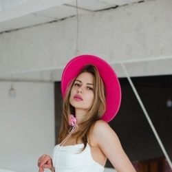 Шлюха Алла 15345 Шлюха Алла 15345
